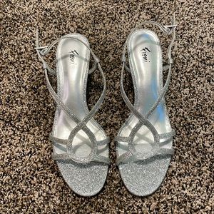 Women’s US 7.5 Fioni Sparkly Heels